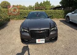 کرایسلەر 300